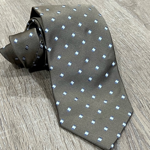 Ermenegildo Zegna Tie Made in Italy 100% Silk Brown Navy Geometric Pattern EUC - Picture 2 of 13